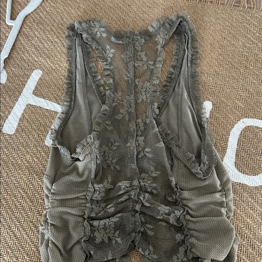 Urban Outfitters Olive Lace Camisole with covered button super pretty! Small - Picture 8 of 8